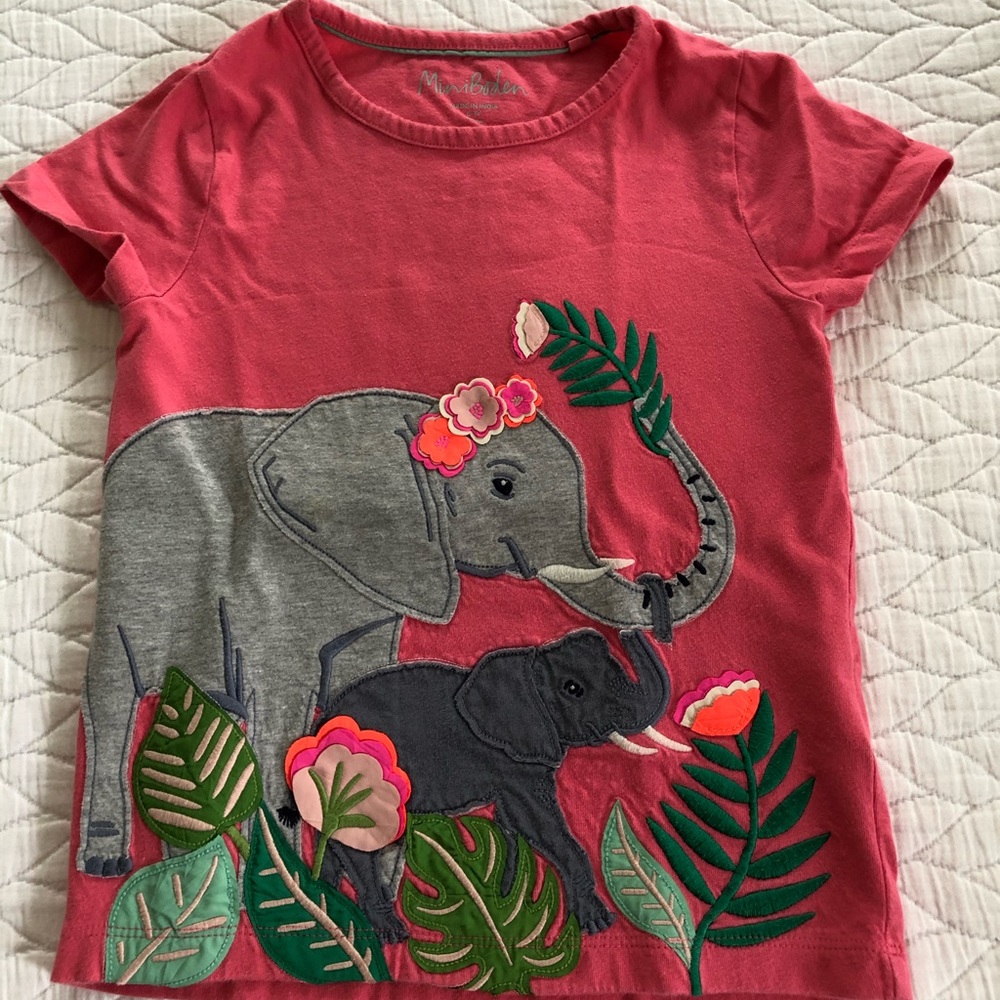 Mini Boden girls tee shirt